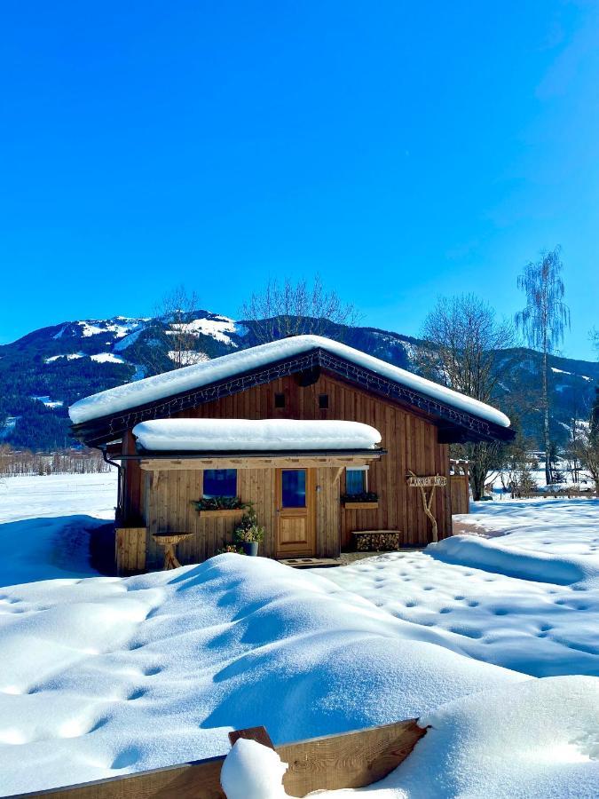 Die Laerchen-Lodge Maishofen Exterior foto